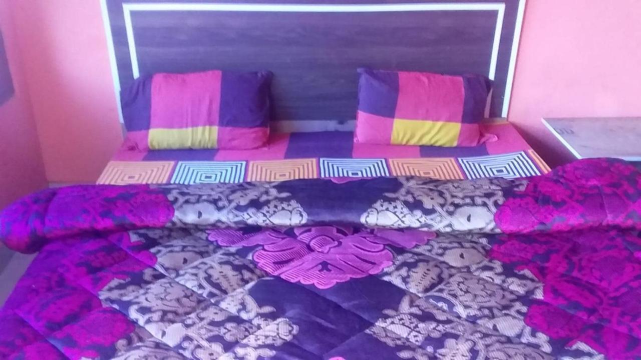 Spot On Sharma'S Kitchen & Home Stay Bajaura Exterior photo