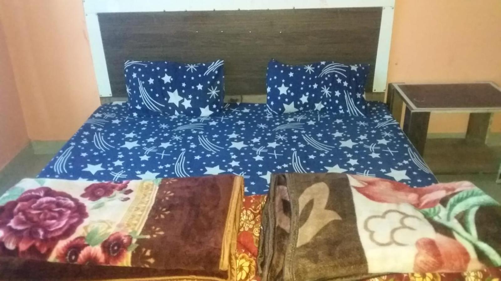 Spot On Sharma'S Kitchen & Home Stay Bajaura Exterior photo